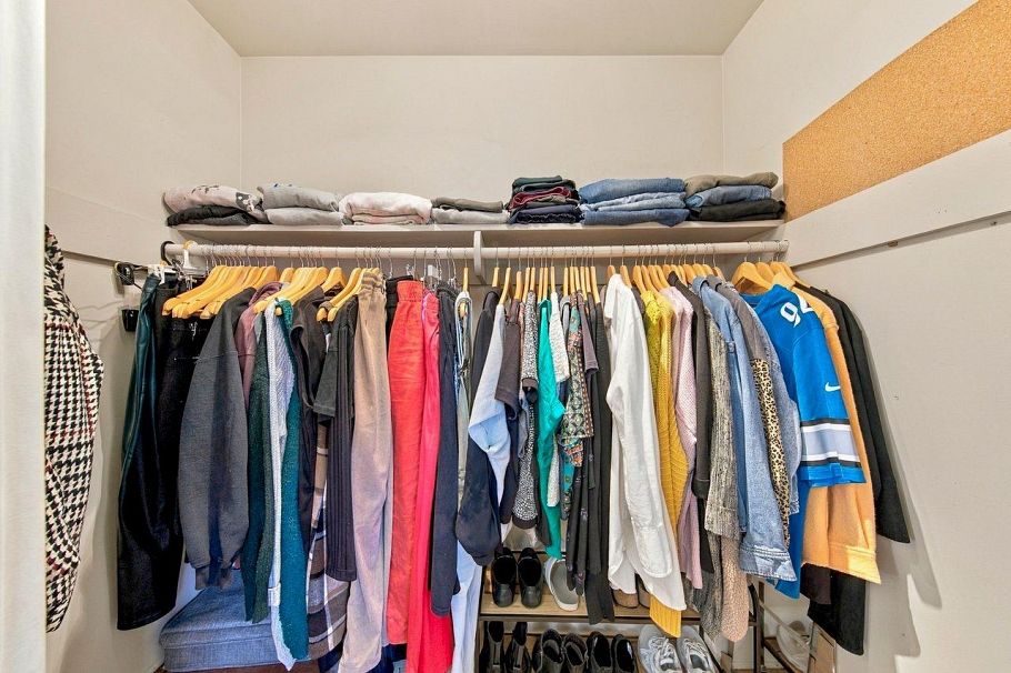 355 E 4th Street North Vancouver, BC - 21