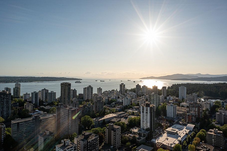 3703 1568 Alberni Street Vancouver, BC - 3