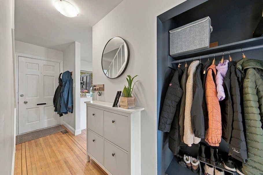 355 E 4th Street North Vancouver, BC - 31