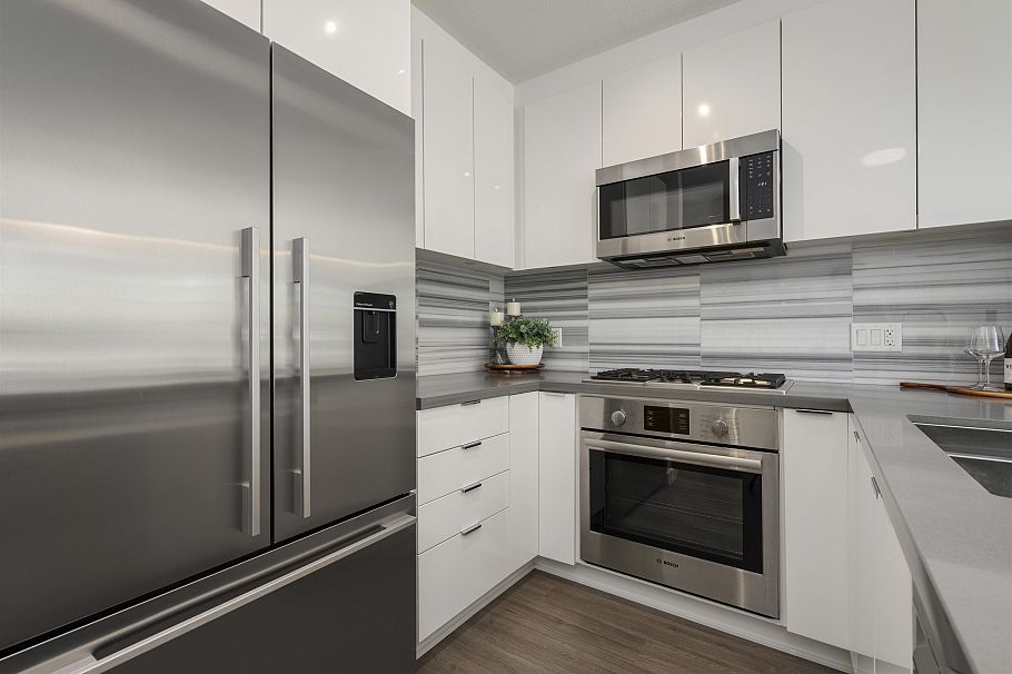206 3168 Riverwalk Avenue Vancouver, BC - 9