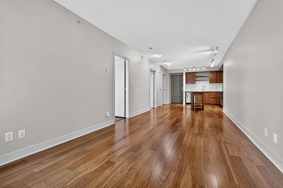 314 2268 W Broadway Vancouver, BC - 9