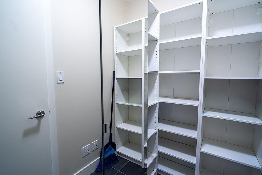 504 1675 W 8 Avenue Vancouver, BC - 19
