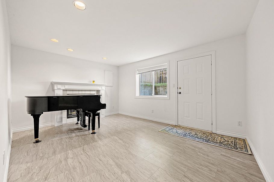 6835 Heather Street Vancouver, BC - 26