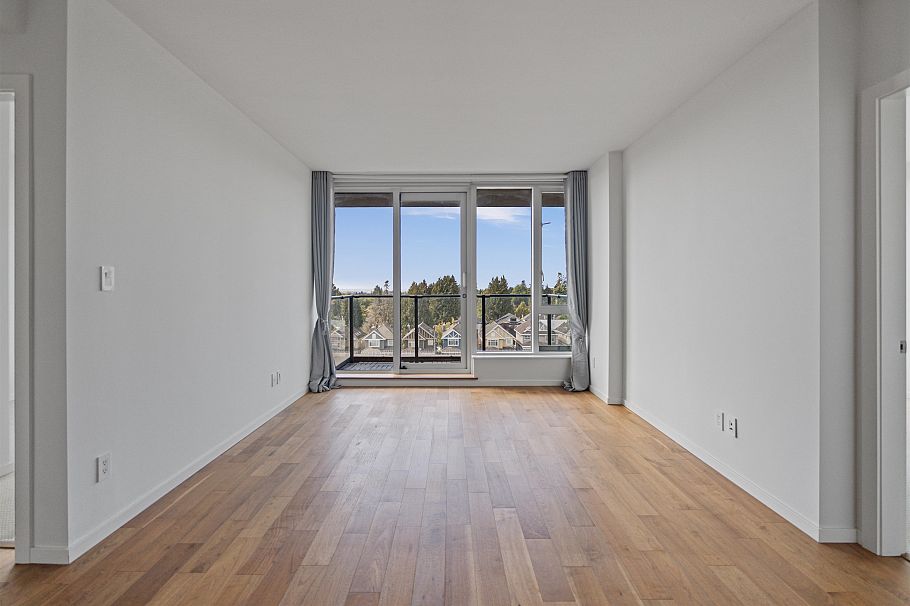 915 8488 Cornish Street Vancouver, BC - 3