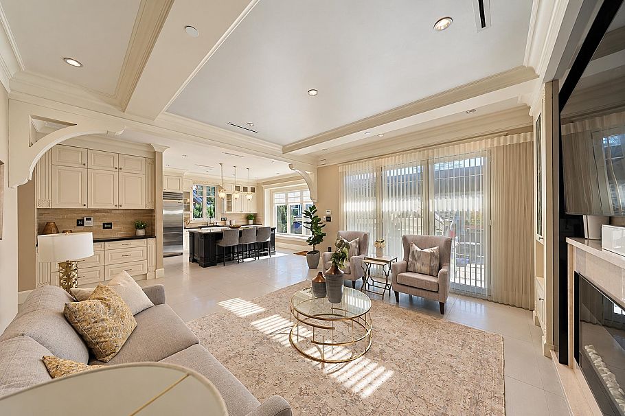 1162 W 26th Avenue Vancouver, BC - 9