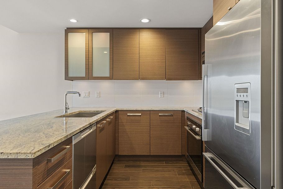 609 6311 Cambie Street Vancouver, BC - 11