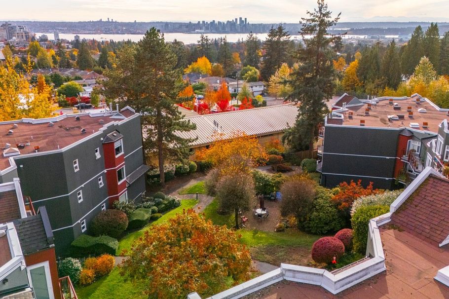 214 121 W 29 Street North Vancouver, BC - 31