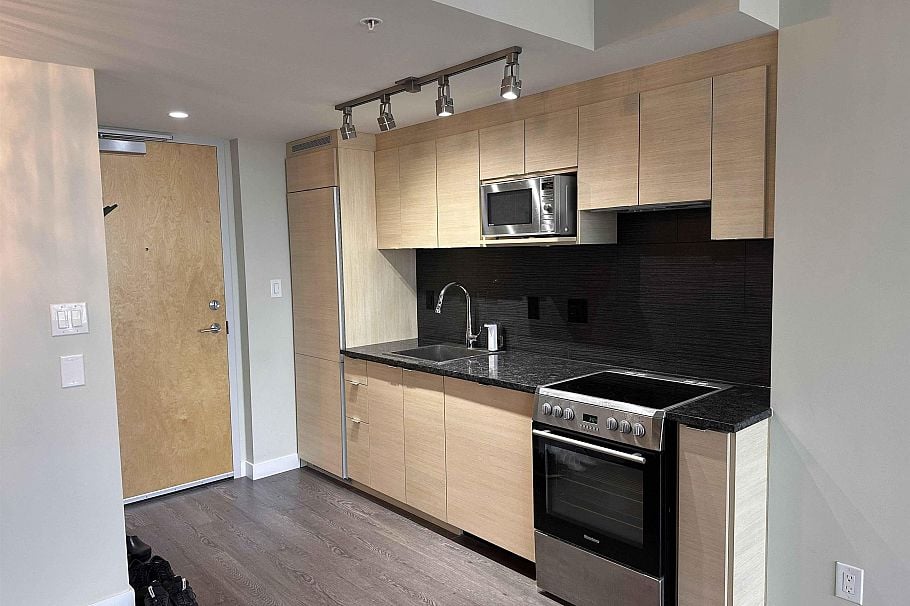 12xx 489 INTERURBAN WAY, Vancouver BC V5X 0C7 Vancouver, BC - 3