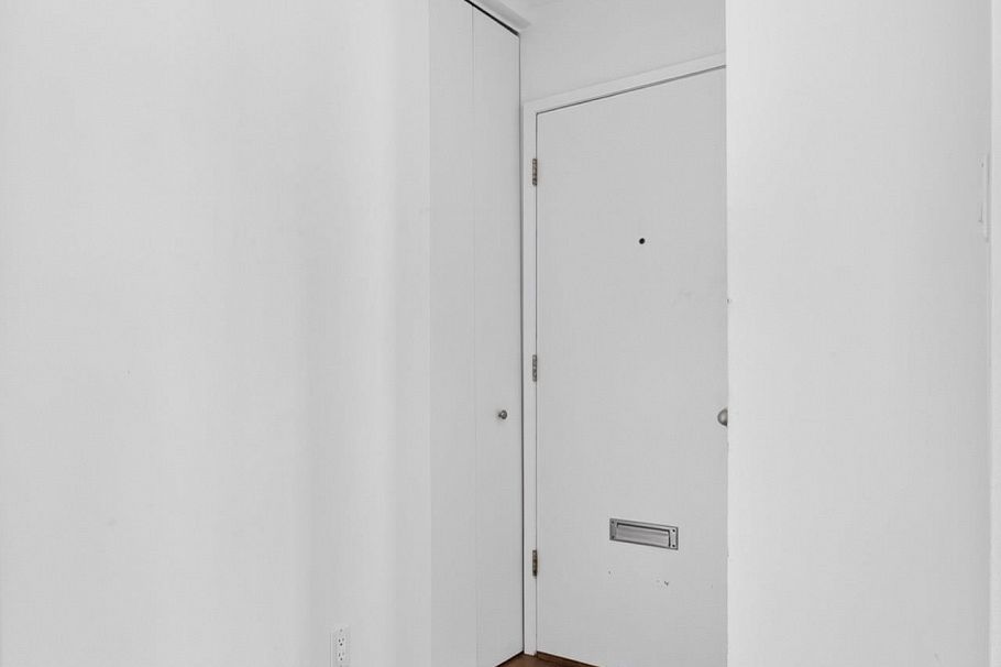 401 1219 Harwood Street Vancouver, BC - 30