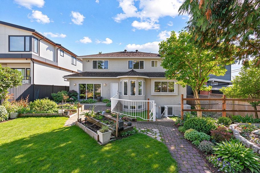 6835 Heather Street Vancouver, BC - 30