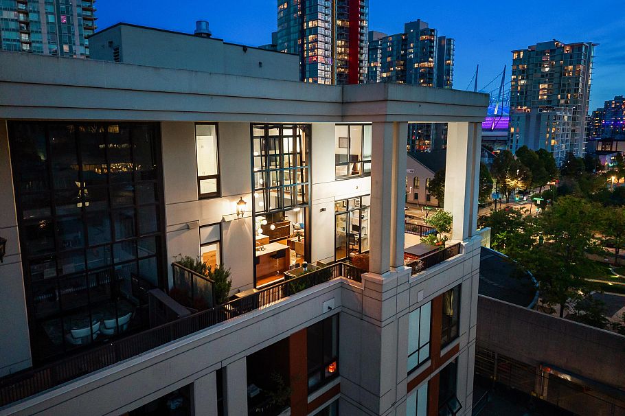 PH701 531 Beatty Street Vancouver, BC - 23