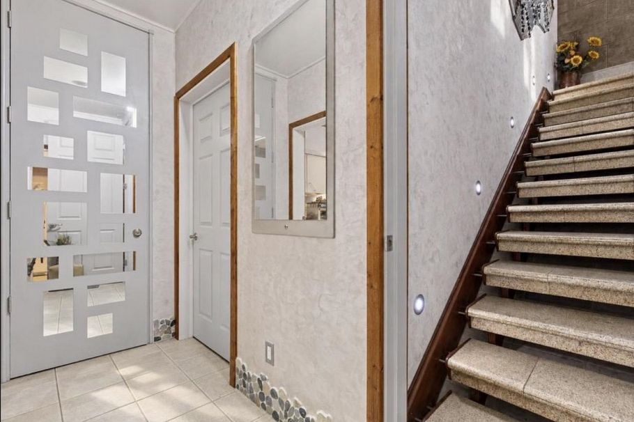 368 E 33rd Avenue Vancouver, BC - 12