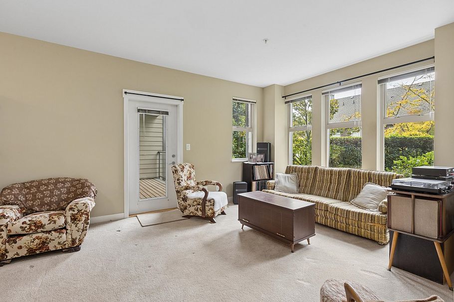 206 188 W 29th Street North Vancouver, BC - 5