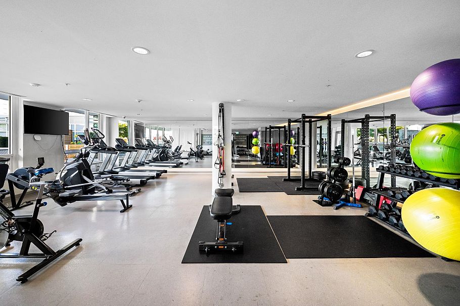 806 118 Carrie Cates Court North Vancouver, BC - 14