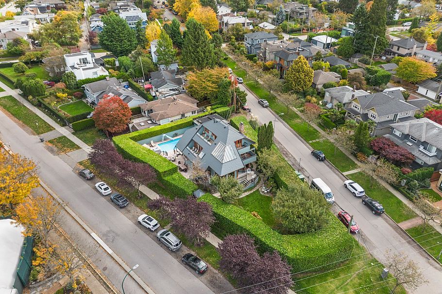 3850 Point Grey Road Vancouver, BC - 1