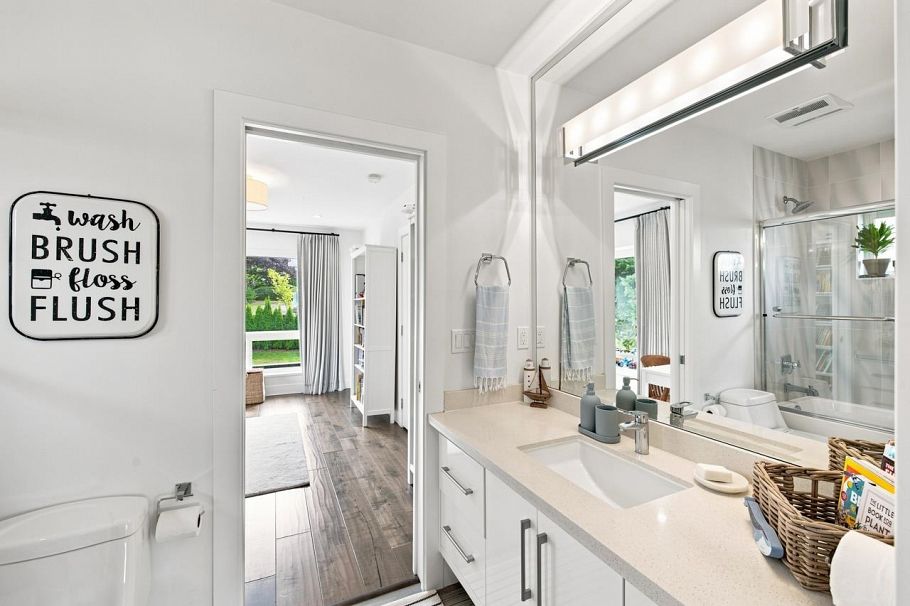 3840 Prospect Road North Vancouver, BC - 26