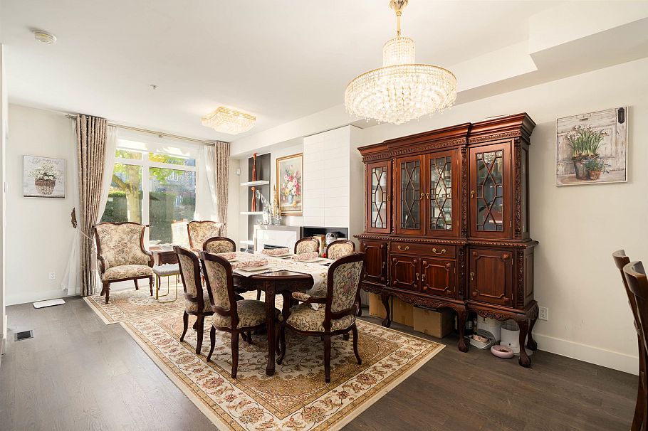 6190 Oak Street Vancouver, BC - 5
