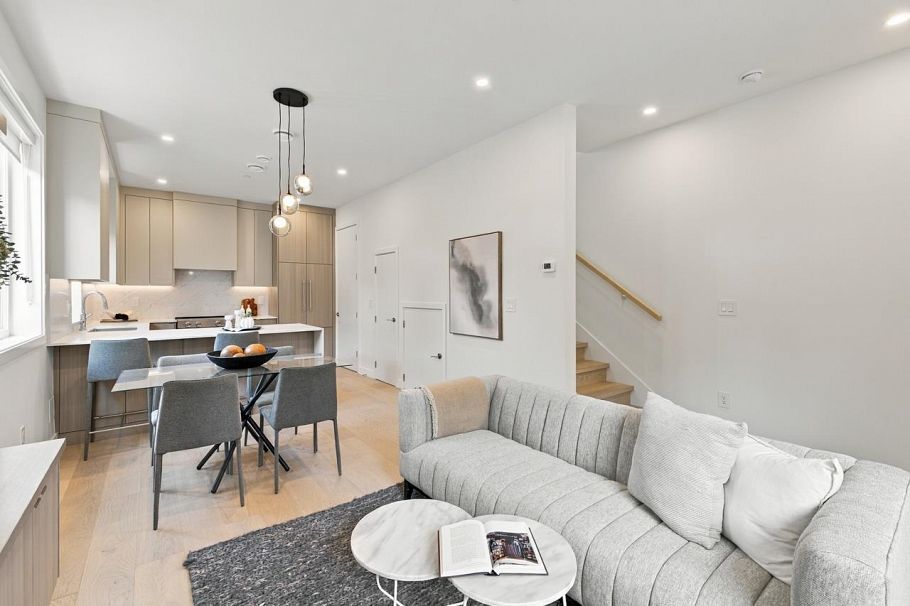 1 3183 Graveley Street Vancouver, BC - 8