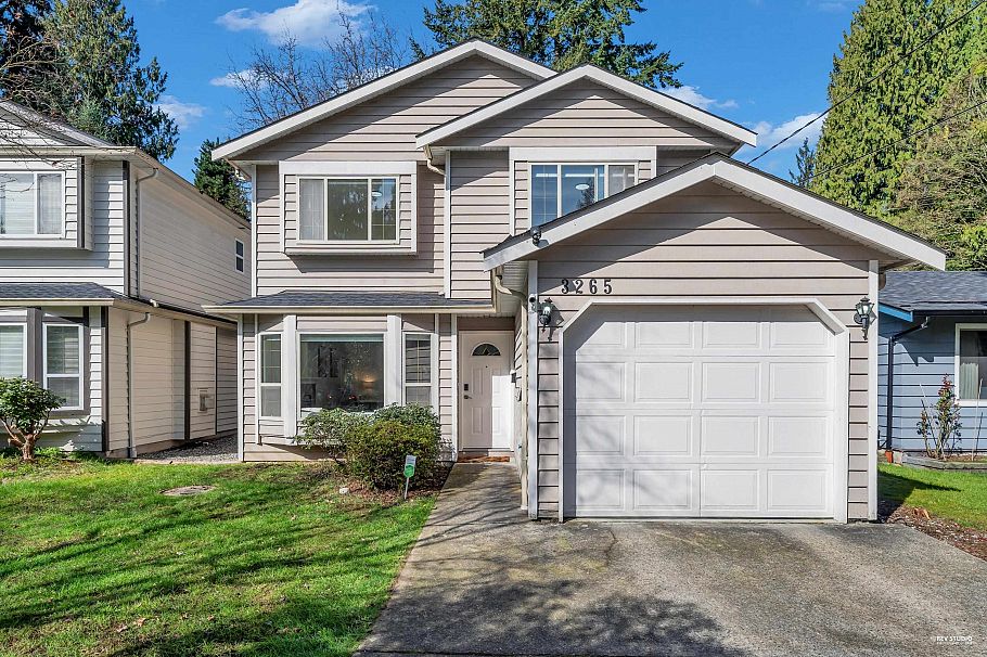 3265 Chaucer Avenue North Vancouver, BC - 1