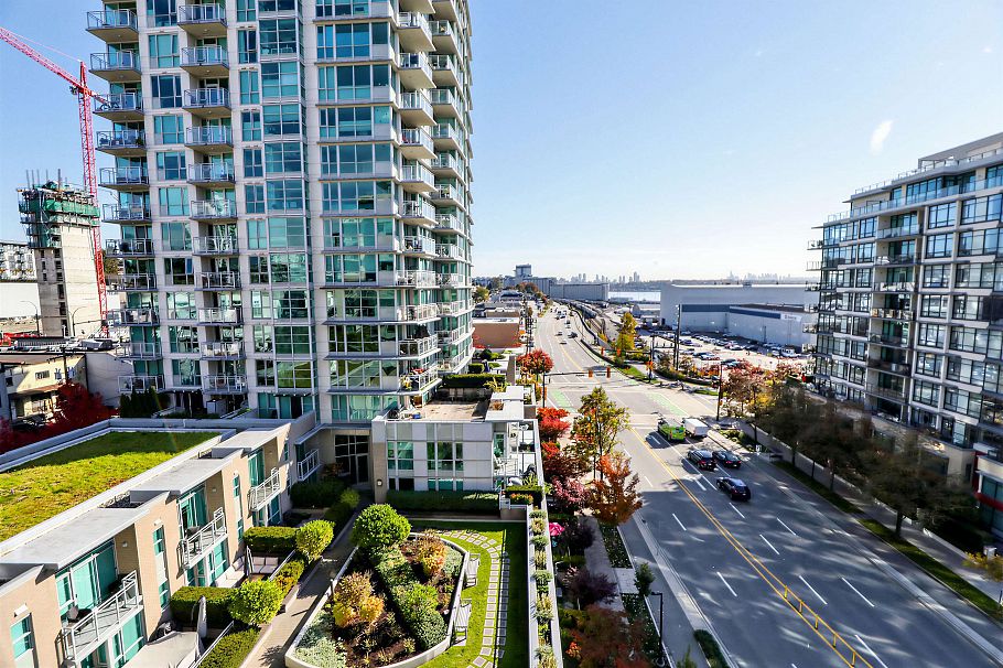 806 168 E Esplanade Avenue North Vancouver, BC - 19