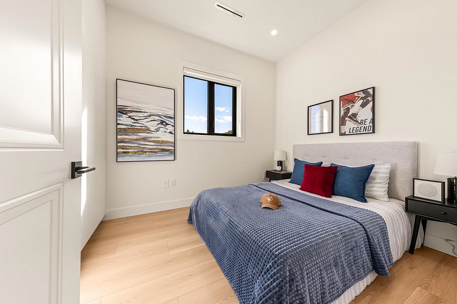 2 2686 Mcgill Street Vancouver, BC - 27