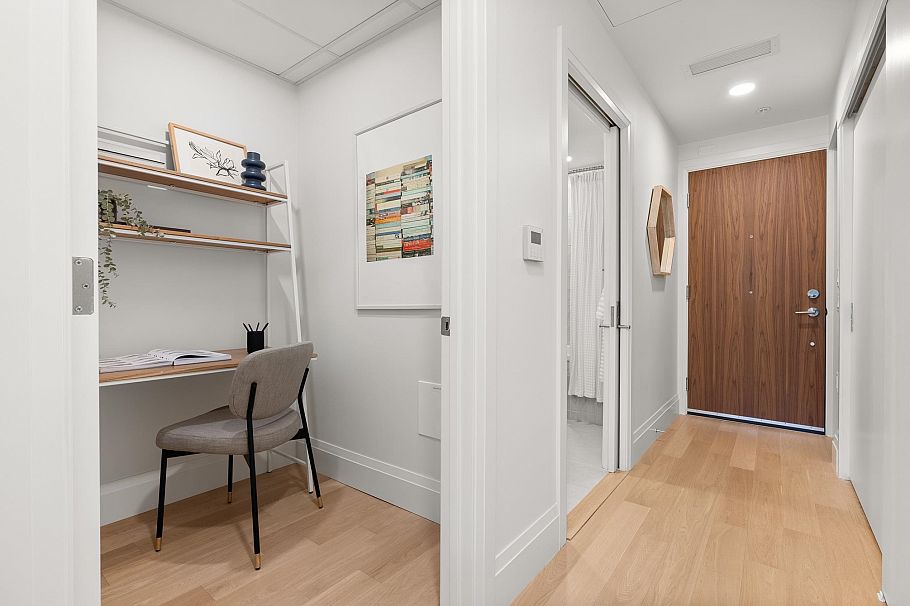106 2550 Garden Drive Vancouver, BC - 15