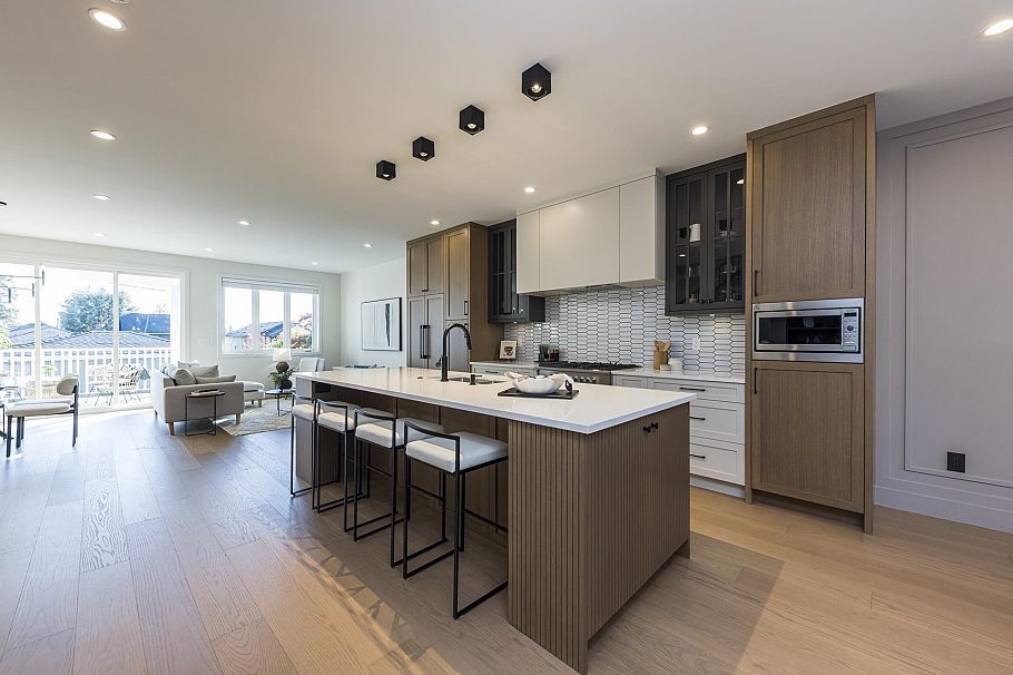 357 E 22nd Street North Vancouver, BC - 10