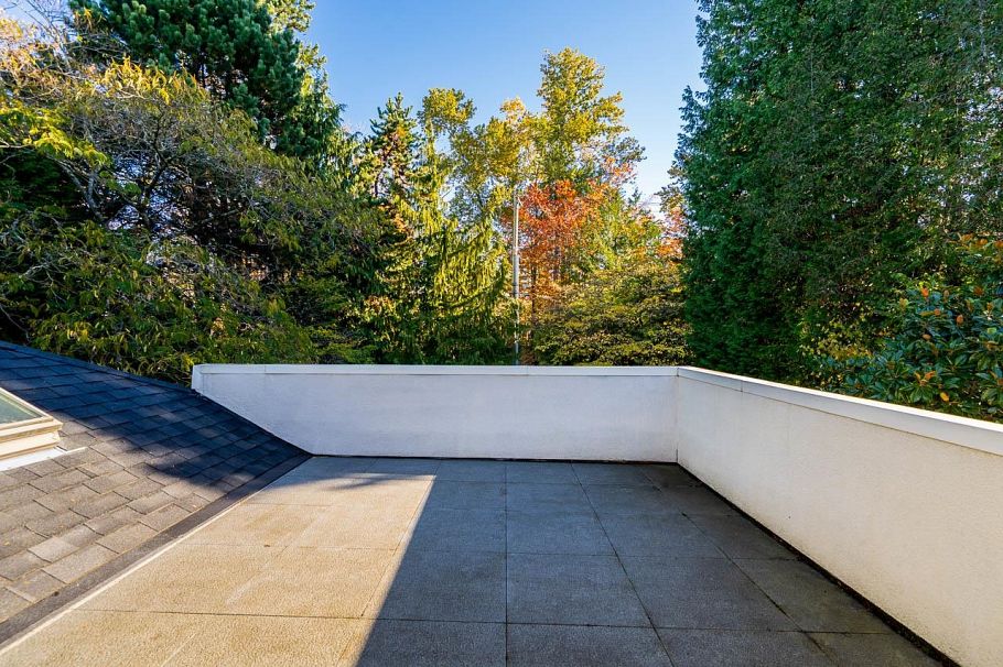 1988 Acadia Road Vancouver, BC - 37
