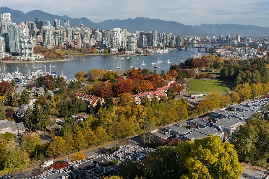 A3 1100 W 6th Avenue Vancouver, BC - 35