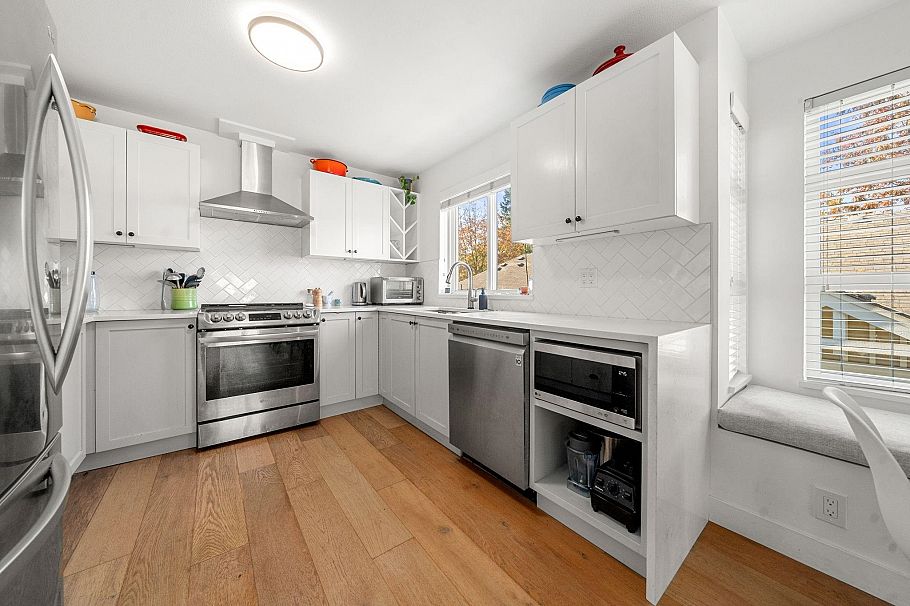 207 183 W 23rd Street North Vancouver, BC - 6