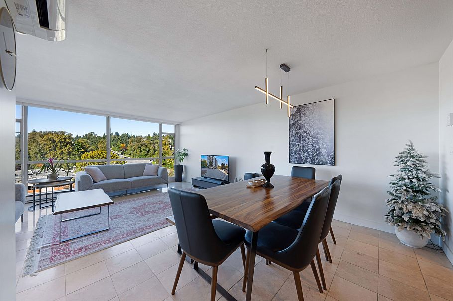 803 1327 E Keith Road North Vancouver, BC - 2