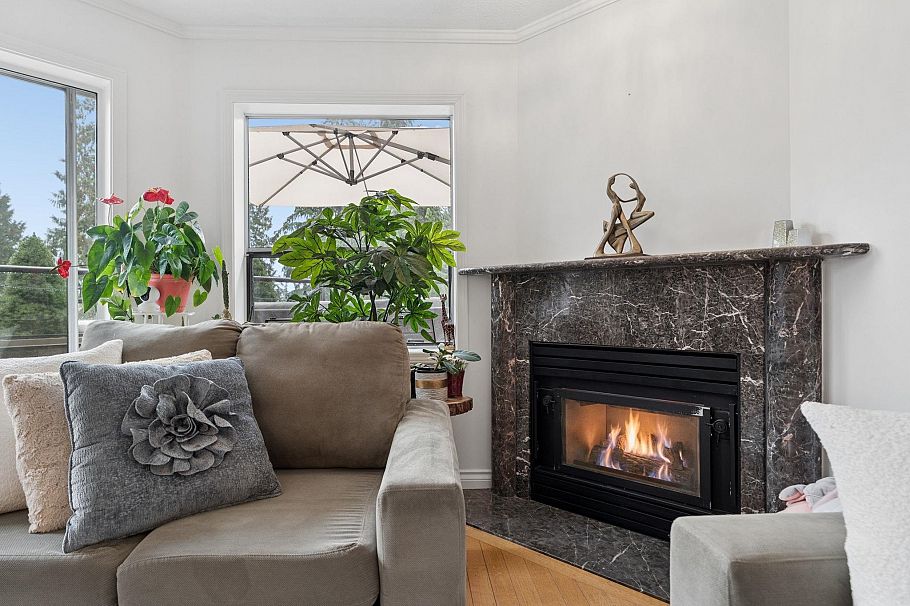 602 1500 Ostler Court North Vancouver, BC - 19