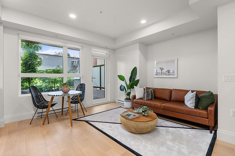 106 2550 Garden Drive Vancouver, BC - 3