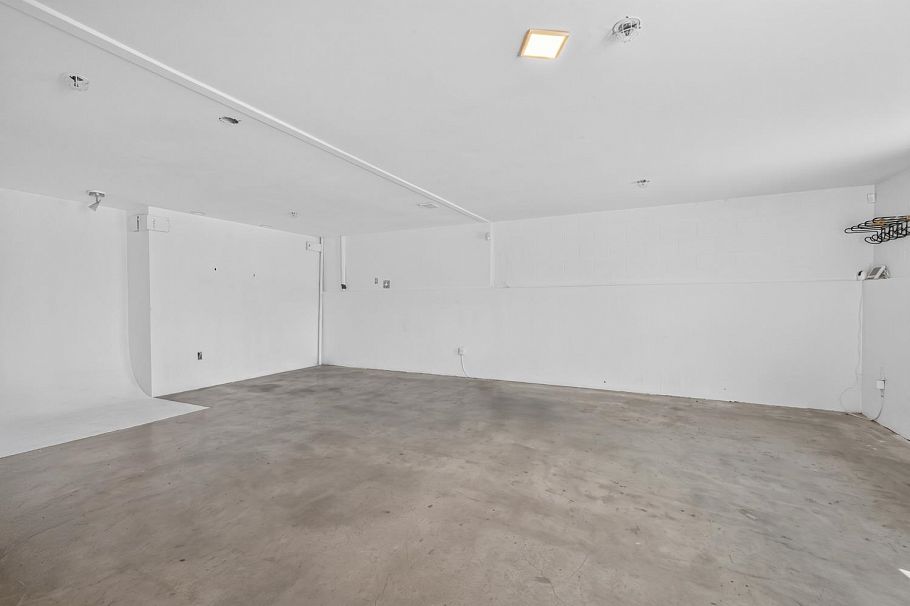 530 Vernon Drive Vancouver, BC - 19