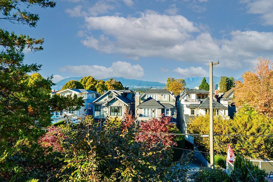 1855 Whyte Avenue Vancouver, BC - 20