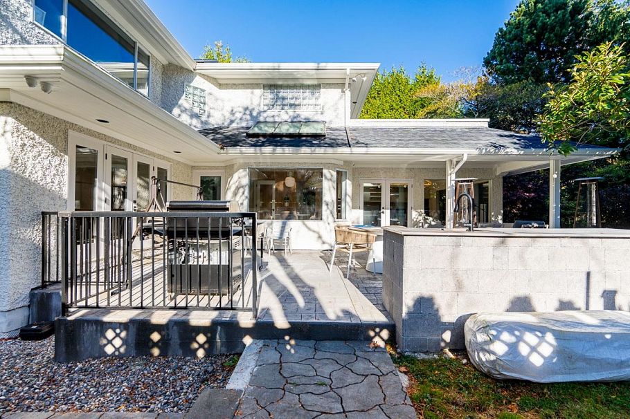 1988 Acadia Road Vancouver, BC - 32