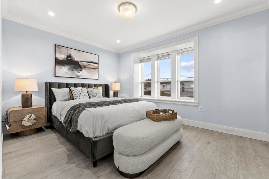 2216 Mannering Avenue Vancouver, BC - 15