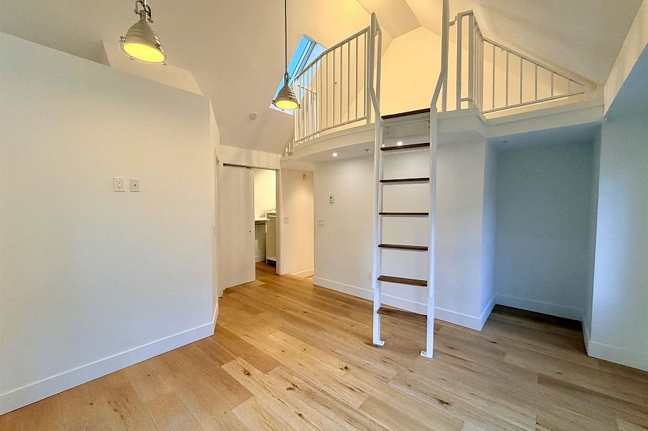 1080 Nicola Street Vancouver, BC - 26