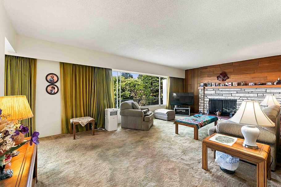 4243 Delbrook Avenue North Vancouver, BC - 12