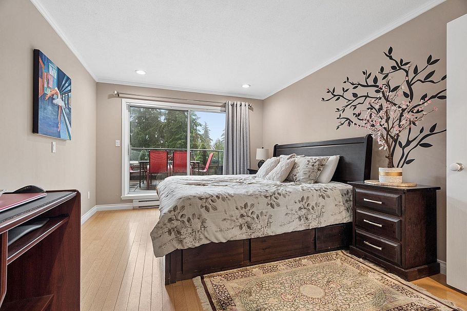 602 1500 Ostler Court North Vancouver, BC - 20