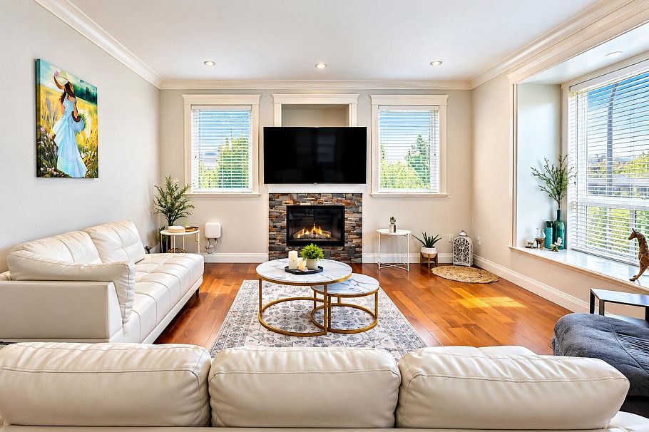 1436 Bewicke Avenue North Vancouver, BC - 2