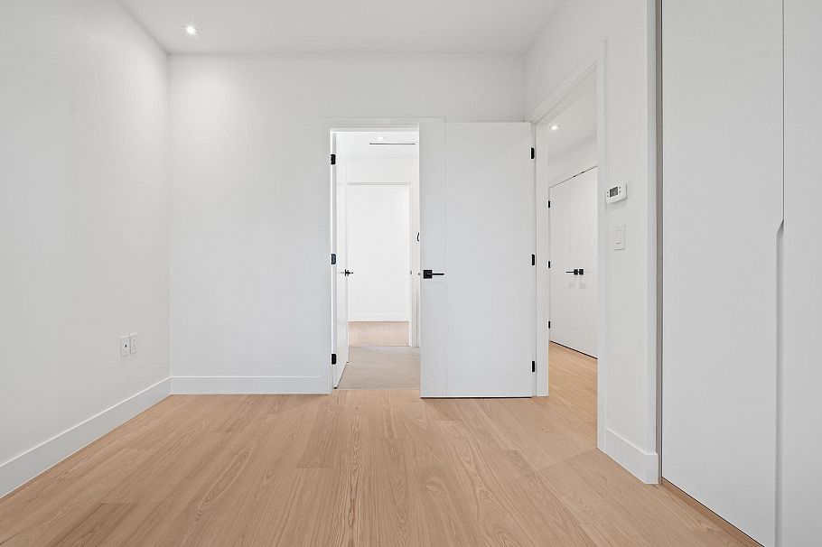 1 3813 W 16th Avenue Vancouver, BC - 21