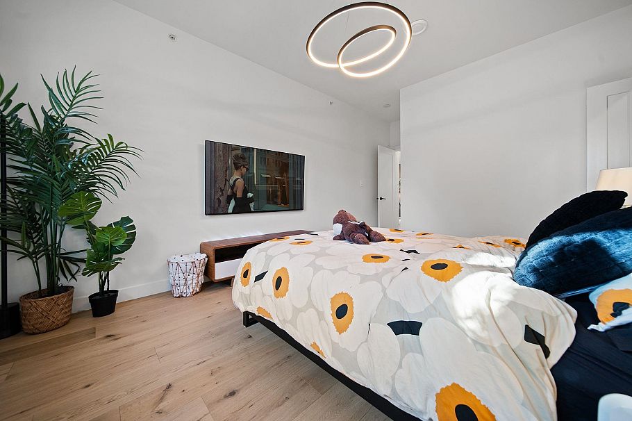 1170 E 18th Avenue Vancouver, BC - 15