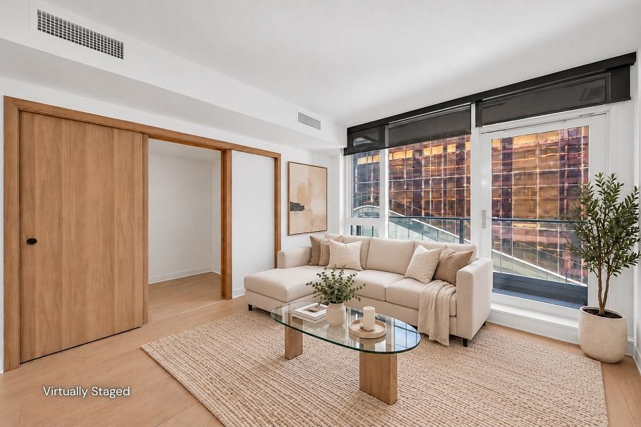 752 38 Smithe Street Vancouver, BC - 3