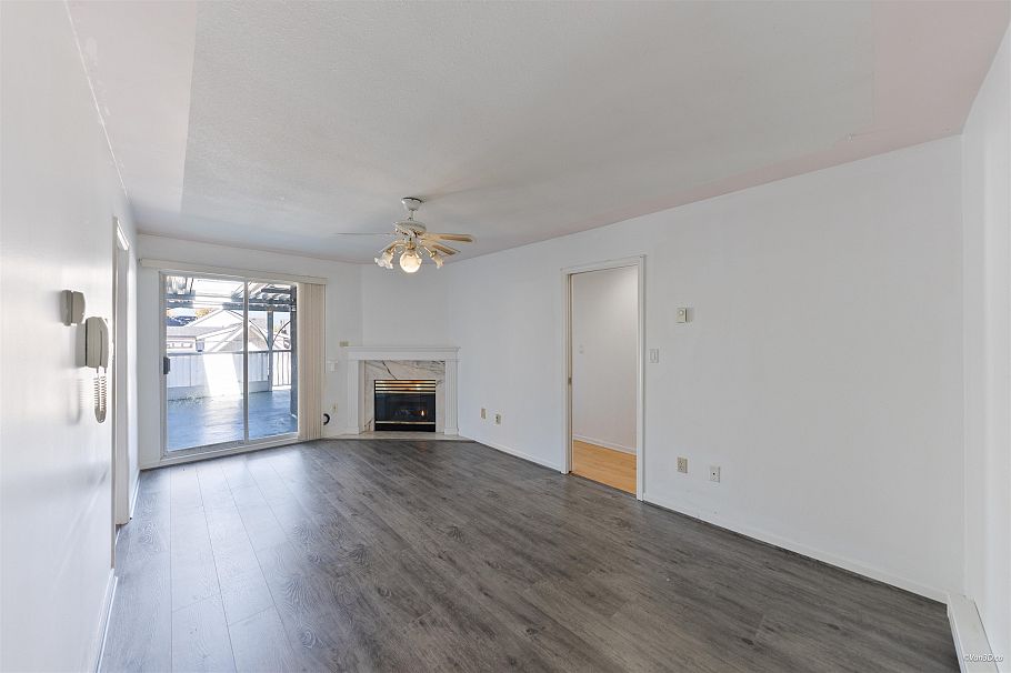 195 W 17th Avenue Vancouver, BC - 30