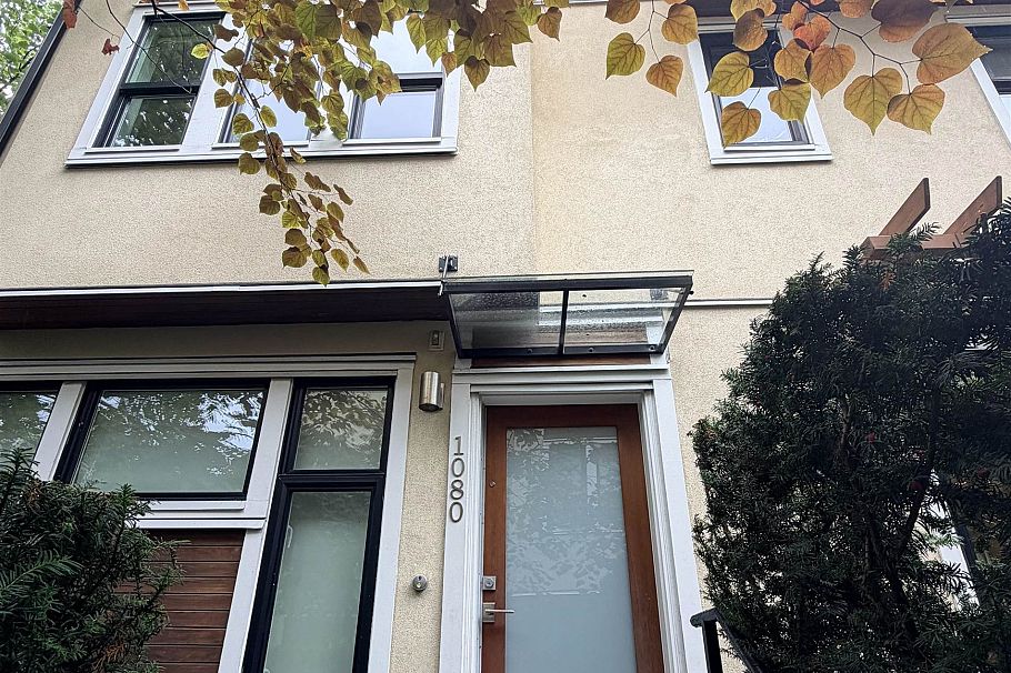 1080 Nicola Street Vancouver, BC - 3