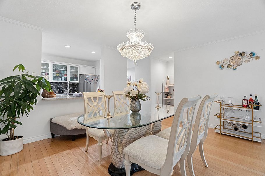 602 1500 Ostler Court North Vancouver, BC - 10