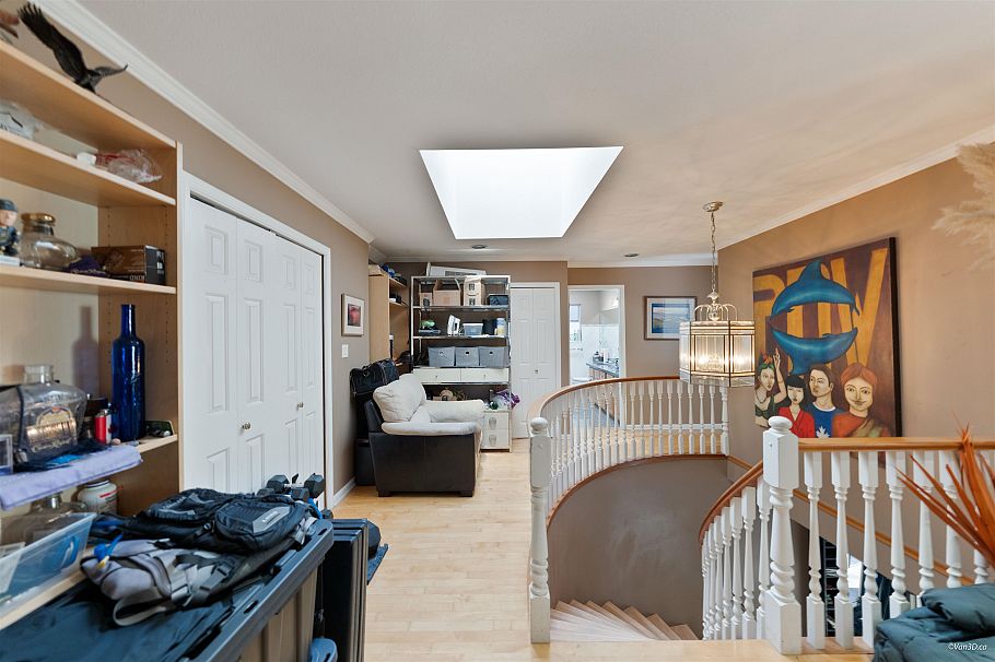 195 W 17th Avenue Vancouver, BC - 21