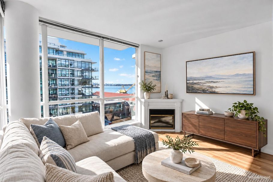 806 168 E Esplanade Avenue North Vancouver, BC - 26