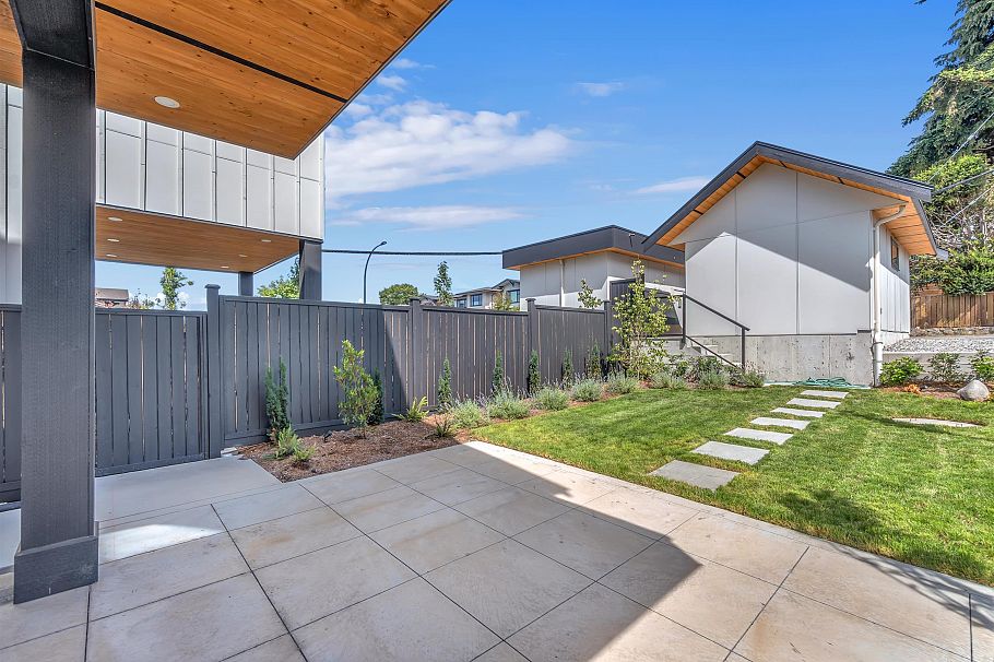 504 E 5th Street North Vancouver, BC - 23